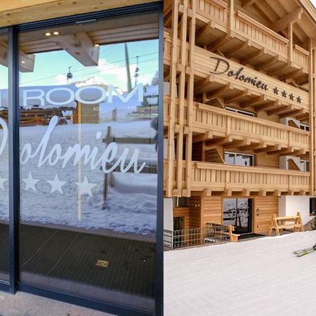 Hotel Garni Dolomieu Selva di Val Gardena Exteriör bild