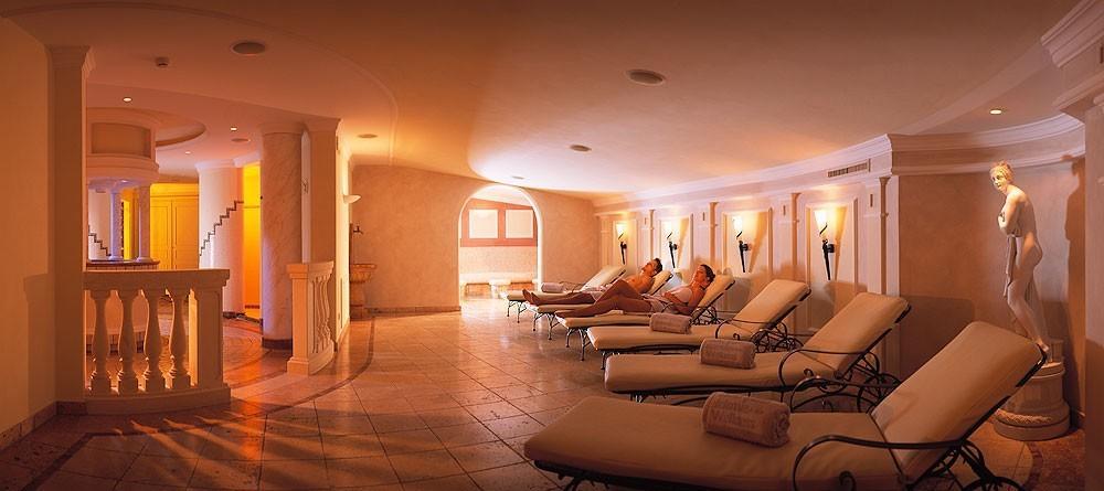 Hotel Garni Dolomieu Selva di Val Gardena Exteriör bild